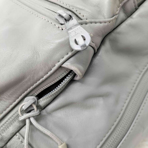 BROSKI&SUPPLY レザースクエアバックパック レディース
