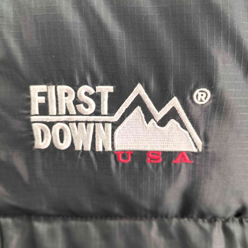 ファーストダウン FIRST DOWN リバーシブルダウンベスト メンズ JPN:M