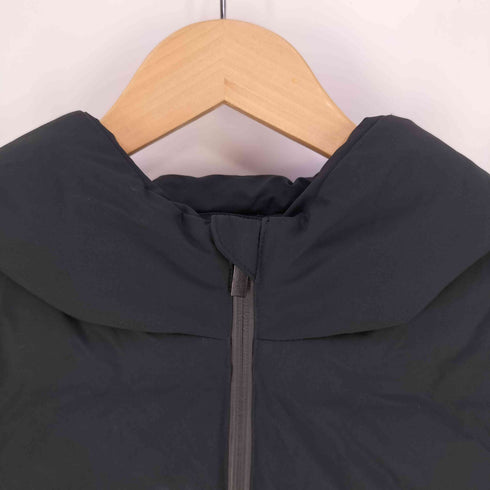 ユニクロ UNIQLO シームレスダウンパーカ レディース JPN:XL