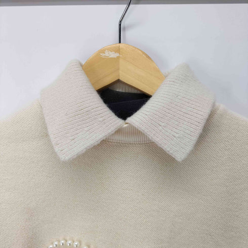 エムピーストゥディオス M.P Studios 襟付き パールデザイン 刺繍スウェット レディース