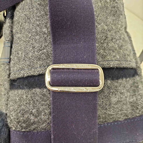 ヴィヴィアンウエストウッド Vivienne Westwood ボーダーワンショルダーバッグ メンズ