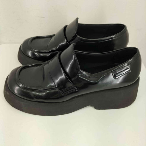 チャールズキース CHARLES & KEITH Giselle ストラップチャンキーローファー レディース 38