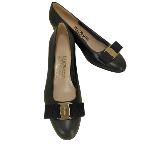 サルヴァトーレフェラガモ Salvatore Ferragamo イタリア製 チャンキーヒール リボンパンプス レディース 4-1/2