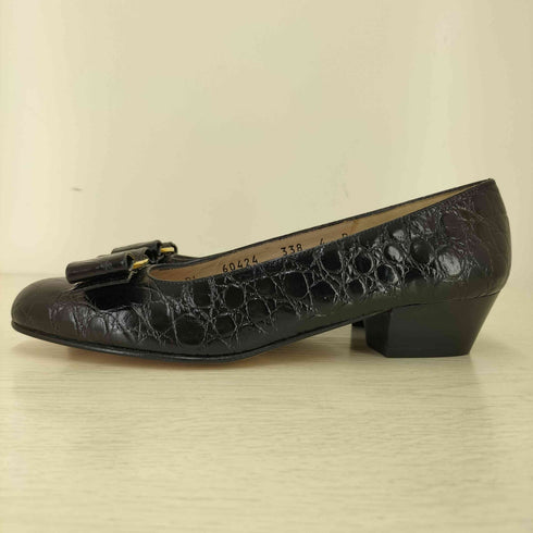 サルヴァトーレフェラガモ Salvatore Ferragamo イタリア製 クロコ型押しヴァラリボンパンプス レディース 4