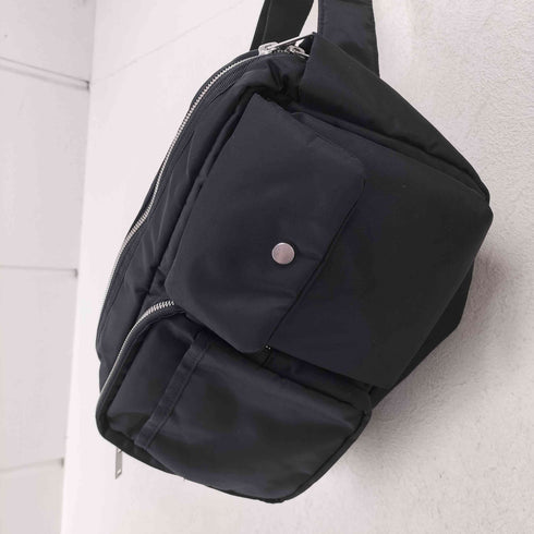コス COS NYLON CROSSBODY BAG レディース ONE SIZE
