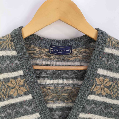 ヴァンヒューゼン VAN HEUSEN ノルディック柄 クルミボタン ウールナイロン ニットベスト メンズ import:M
