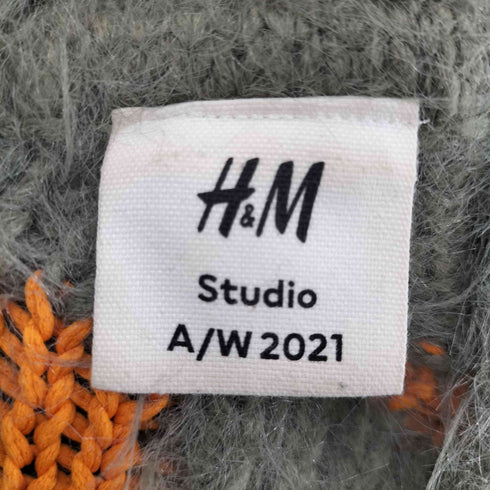 エイチアンドエム H&M STUDIO A/W2021 総柄Vネックニット メンズ XS