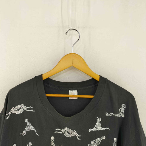 フルーツオブザルーム FRUIT OF THE LOOM USA製 FASHION VICTIM 骸骨 スカル四十八手 S/S TEE ©1990 メンズ import:XL