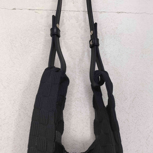 LASTFRAME 編み込みメッシュショルダーバッグ レディース
