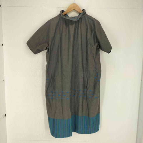 ハートイッセイミヤケ Haat ISSEY MIYAKE ボーダー柄 ドット刺繍 シャツワンピース レディース