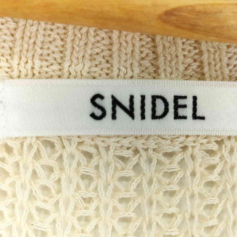 スナイデル snidel フリルパターンニットトップス レディース ONE SIZE