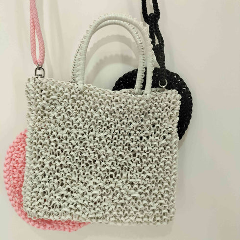 アンテプリマ ANTEPRIMA ×BEA BONGIASCA / CROSSBODY PHONE BAG IN WHITE ワイヤーバッグ レディース