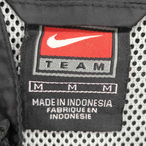 ナイキ NIKE 90s チームタグ 刺繍ナイロンジャケット メンズ JPN:M
