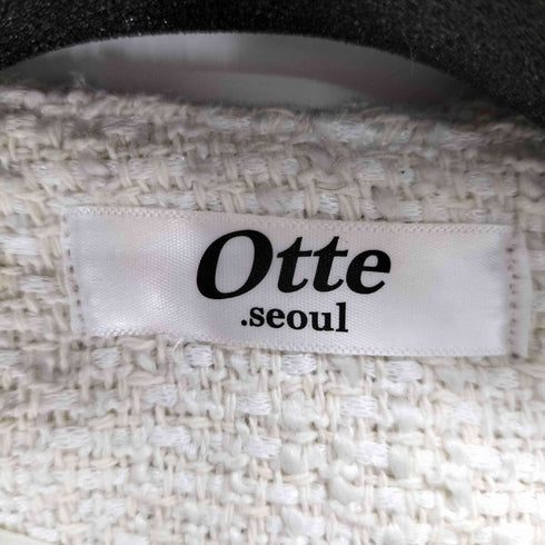 OTTE 金ボタンツイードブルゾン レディース