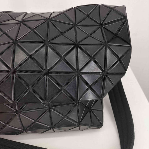 バオバオイッセイミヤケ BAO BAO ISSEY MIYAKE ショルダーバッグ レディース