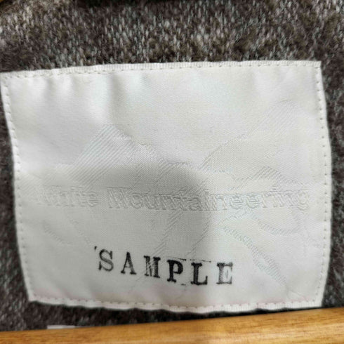 ホワイトマウンテニアリング WHITE MOUNTAINEERING ボーダー ダッフルコート メンズ JPN:L
