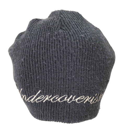 アンダーカバー UNDERCOVER エンブロイダリーロゴ 刺繍アクリル混ビーニー 筆記体 メンズ FREE