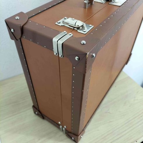 バリー BALLY オールレザートランク メンズ
