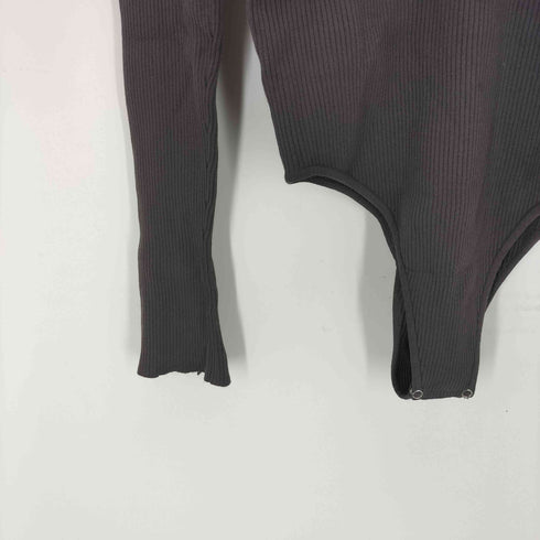 エミ emmi クルーネックニットボディスーツ セット レディース ONE SIZE
