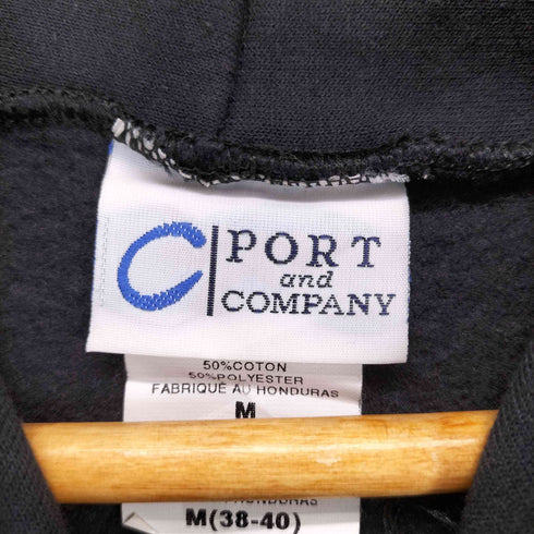 ポートアンドカンパニー PORT and COMPANY フロントプリントプルオーバーパーカー メンズ JPN:M