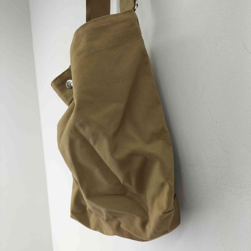 PARROTT CANVAS ショルダーバック メンズ