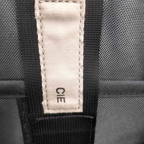CIE CUBE BACKPACK メンズ