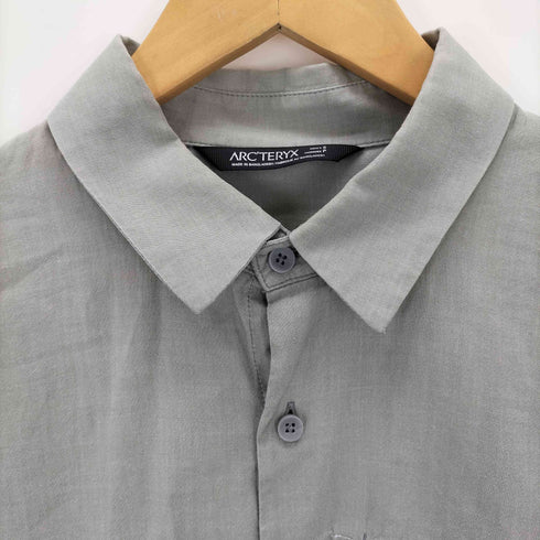 アークテリクス ARCTERYX レギュラーカラーシャツ メンズ import:S