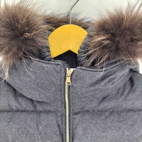 タトラス TATRAS FAGLIA ファグリア シルク混 レイヤード ジップ ラクーンファー ダウン ベスト Lampoジップ レディース 01