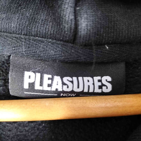 プレジャーズ PLEASURES ワルシャワパーカー メンズ import:M