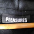 プレジャーズ PLEASURES ワルシャワパーカー メンズ import:M