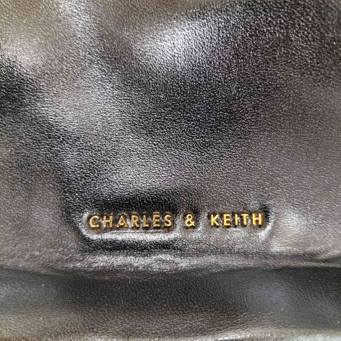 チャールズキース CHARLES & KEITH ラージダブルハンドルトートバッグ レディース