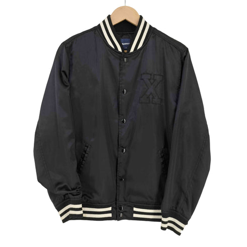 エクストララージ XLARGE ビッグロゴ サテンスタジャン メンズ import:M