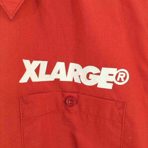 エクストララージ XLARGE 両面ロゴプリント 猫目ボタンワークシャツ メンズ JPN:S