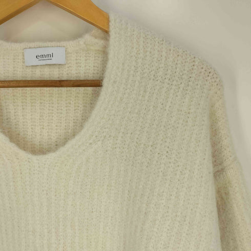 エミ emmi Vネックアルパカ混シャギーニット レディース ONE SIZE