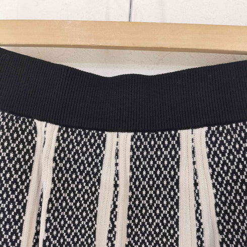SENSAM favlco. Classical Knit Skirt レディース FREE