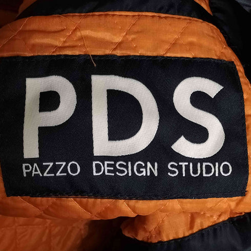 PDS PAZZO DESIGN STUDIO ロゴパッチ 裏地キルティング 素材切替 ライダースジャケット メンズ 44