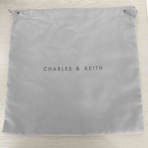 チャールズキース CHARLES & KEITH Avis アビス ツートーンジオメトリックショルダーバッグ レディース