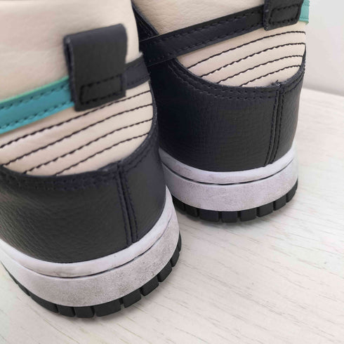 ナイキ NIKE DUNK HI RETRO EMB Pearl White and Washed Teal レディース JPN:24.5