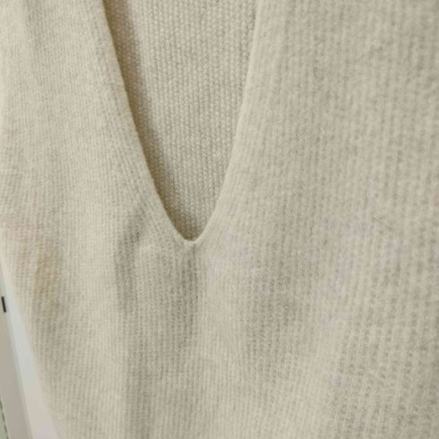 ユニクロ UNIQLO 3DスフレヤーンVネックベスト レディース JPN:M