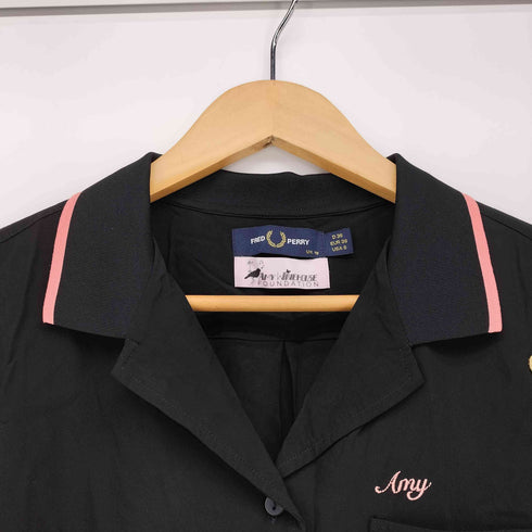 フレッドペリー FRED PERRY Amy Winehouse 月桂樹刺繍 開襟 半袖 シャツ レディース UK:16