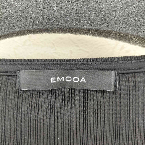 エモダ EMODA 23SS フロントボタンラグラントップ レディース FREE