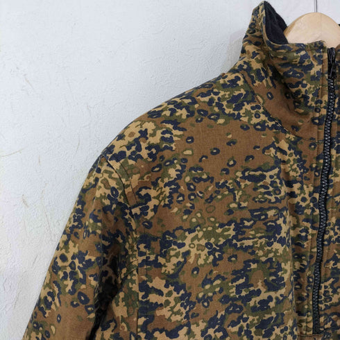 アーペーセー A.P.C. フランス製 ウールライニングオイルドプルオーバージャケット カモ柄 メンズ JPN:S