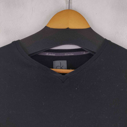 シーケーカルバンクライン ck Calvin Klein Vネックカットソー メンズ import:M