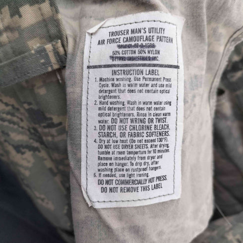 ユーエスアーミー U.S. ARMY 00S AIR FORCE USAF 空軍 DIGITAL CAMO デジタルカモ UTILITY BDU カーゴパンツ 07年製 メンズ 40R