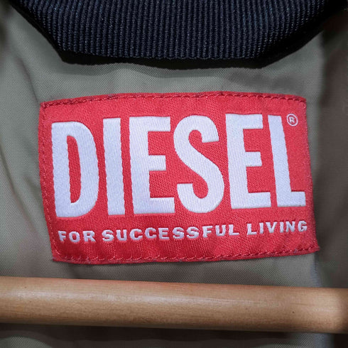 ディーゼル DIESEL 2023AW Glenn Martens グレンマーティンス W-ROLFFUS 転写 トロンプルイユ パデッドジャケット メンズ EUR:48