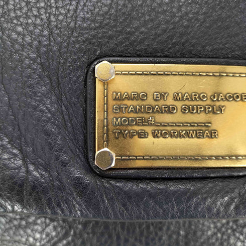 マークバイマークジェイコブス Marc by Marc Jacobs ロゴプレート牛革ハンドバッグ レディース