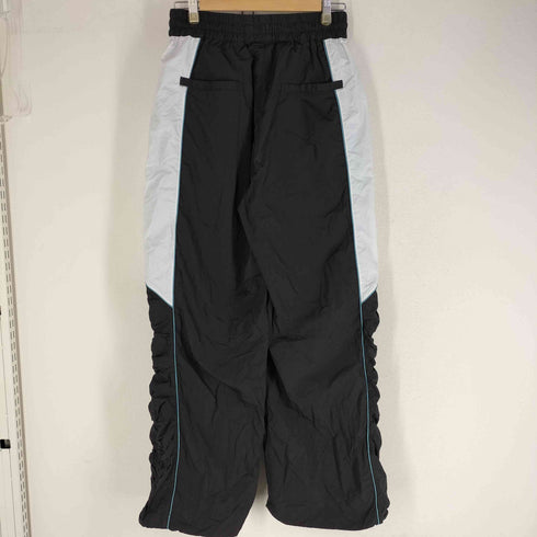 ページボーイ PAGEBOY 23aw Anui 2サイズ展開/SETUP対応 シャーリングウィンドパンツ レディース R2