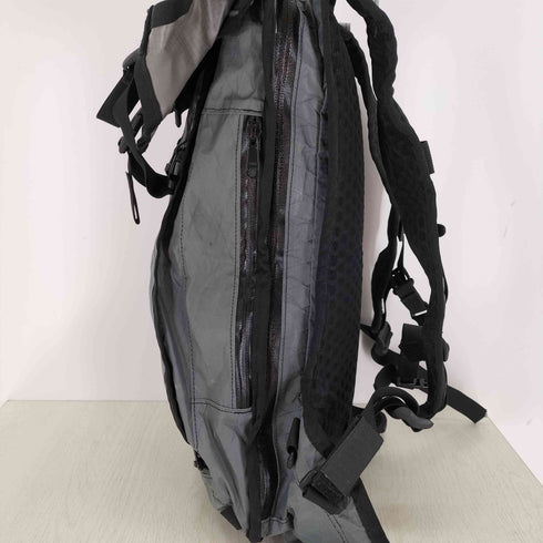 Missionworkshop ACRE Hauser 10L Hydration Pack メンズ