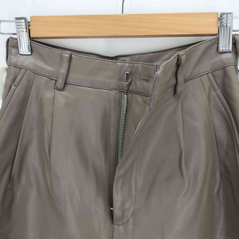 クラネ CLANE FAKE LEATHER H/W PANTS フェイクレザー 2タック ハイウエストパンツ メンズ 1