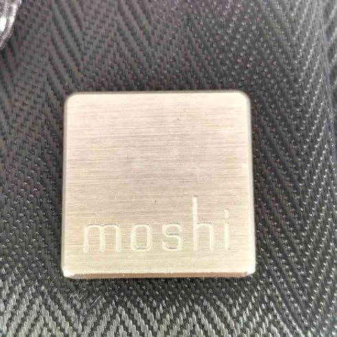 moshi ビジネスナイロンバックパック メンズ